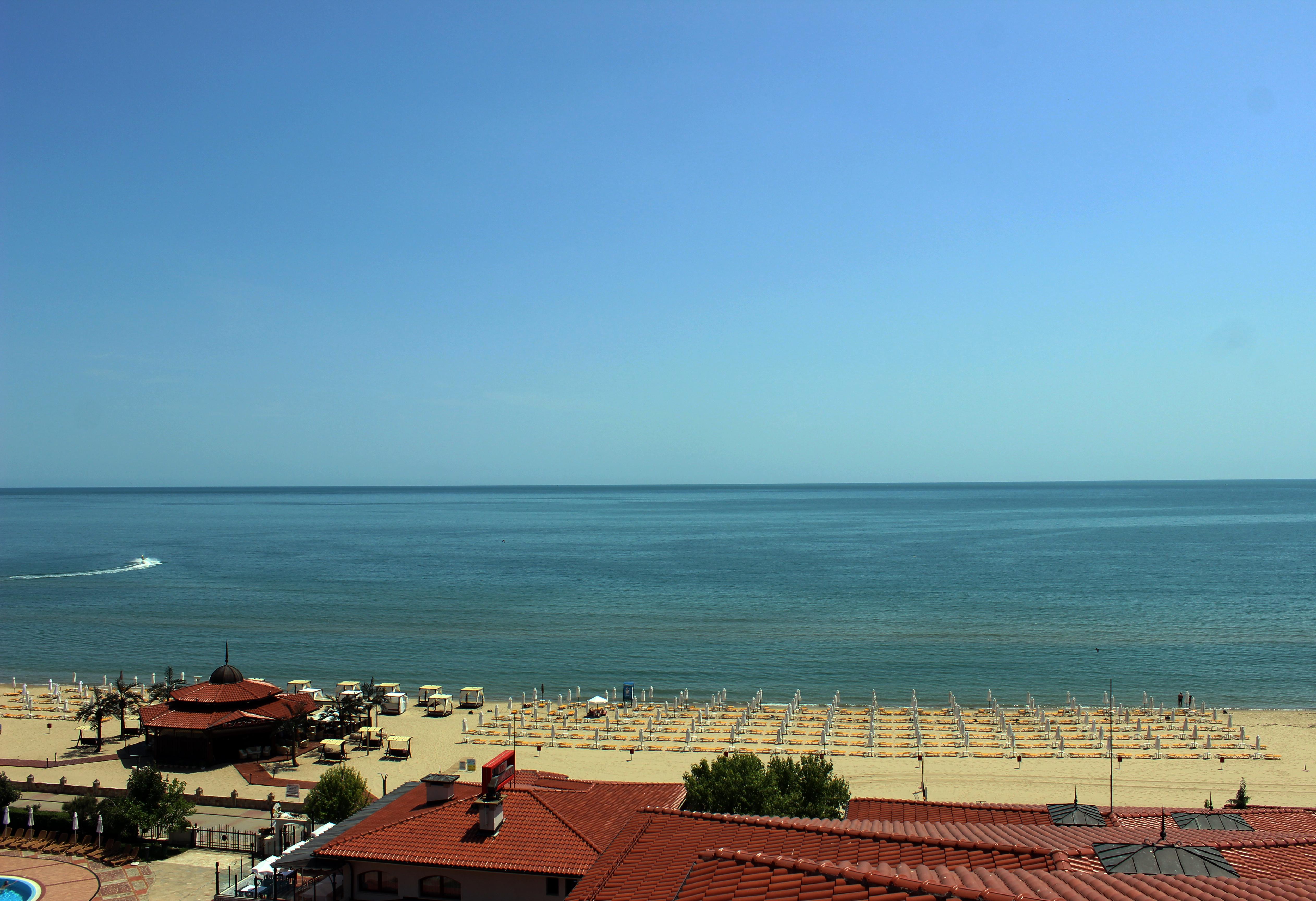 Helena Sands Pantai Sunny Bagian luar foto